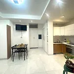 Tiburtina Luxury Apartment